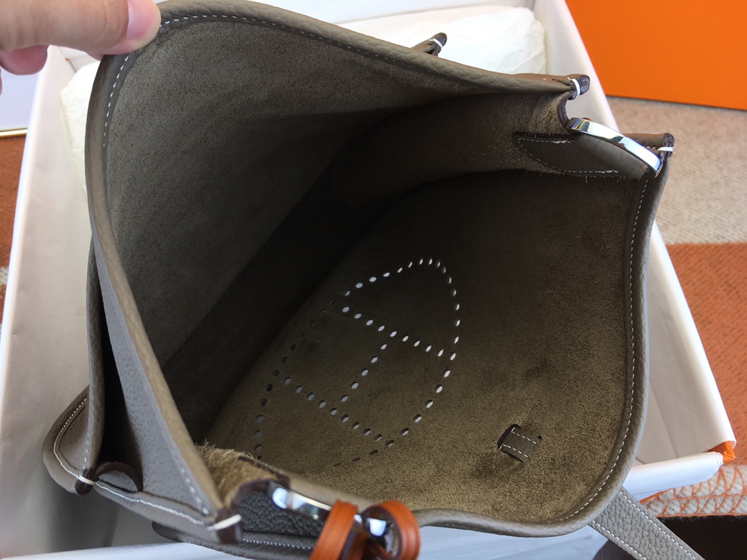 에르메스 에블린16 그레이 은장 끌레망스 가죽